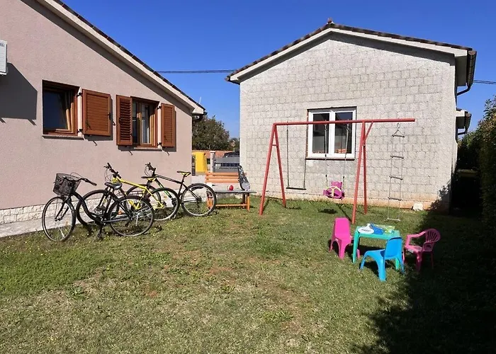 Villa Steen Mirela *