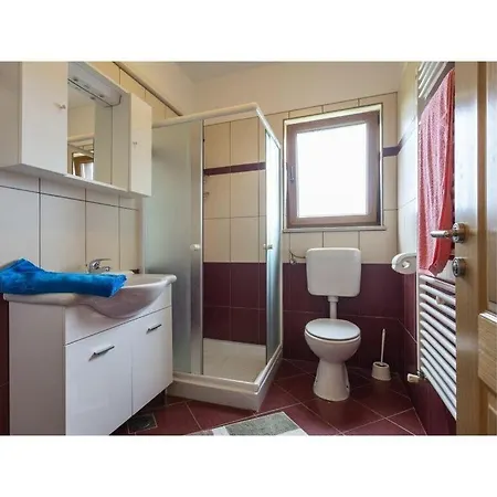 ヴィラ Steen Mirela *