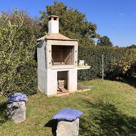 ヴィラ Steen Mirela Barban